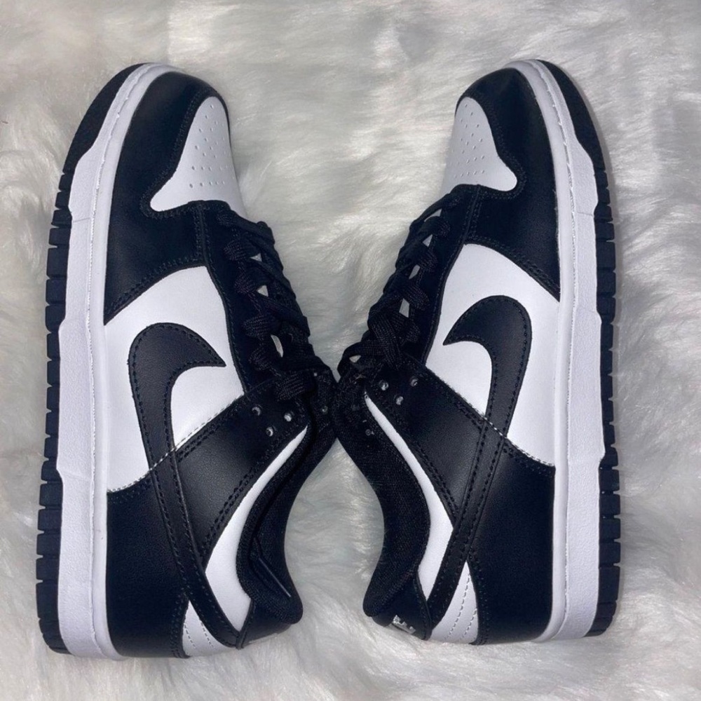 Dunks - Picture 2 of 3